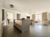 Hauptbild +++ Barrierefreie zentrale 2-Zimmer- Wohnung mit Einbauküche und Balkon +++
