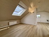 Hauptbild +++ Gemütliche frisch renovierte Dachgeschosswohnung +++